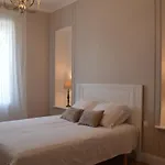 La Maison D'antoine לינה וארוחת בוקר