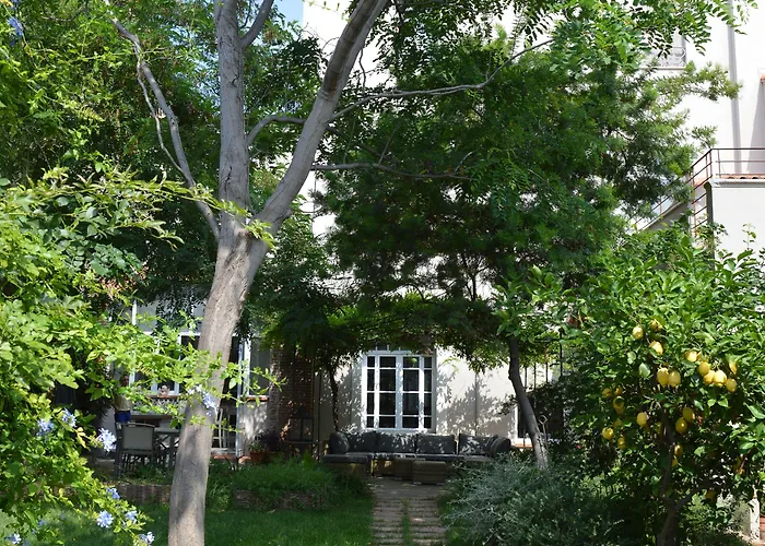 Bed & Breakfast La Maison D'antoine 3*